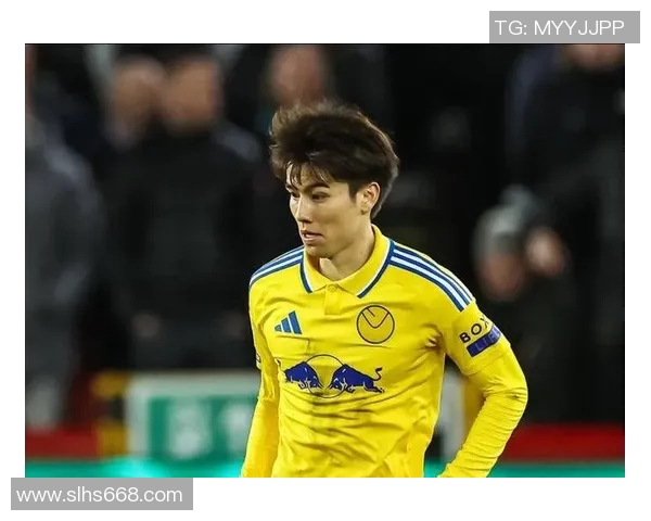 26岁足球球星崭露头角未来可期他们在赛场上展现无限潜力